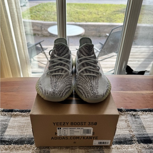 Adidas Yeezy 350 V2 “Blue Tint” - Picture 3 of 6